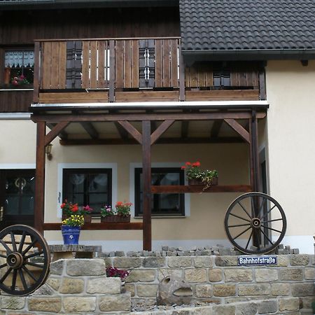 Ferienwohnung Am Schloss Lauenstein Im Erzgebirge Exteriör bild