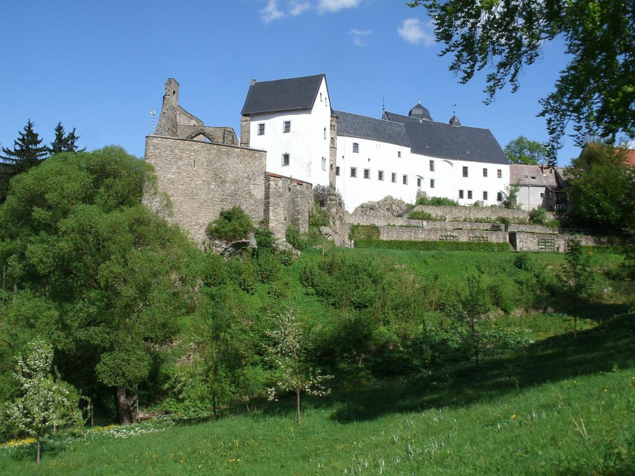 Ferienwohnung Am Schloss Lauenstein Im Erzgebirge Exteriör bild
